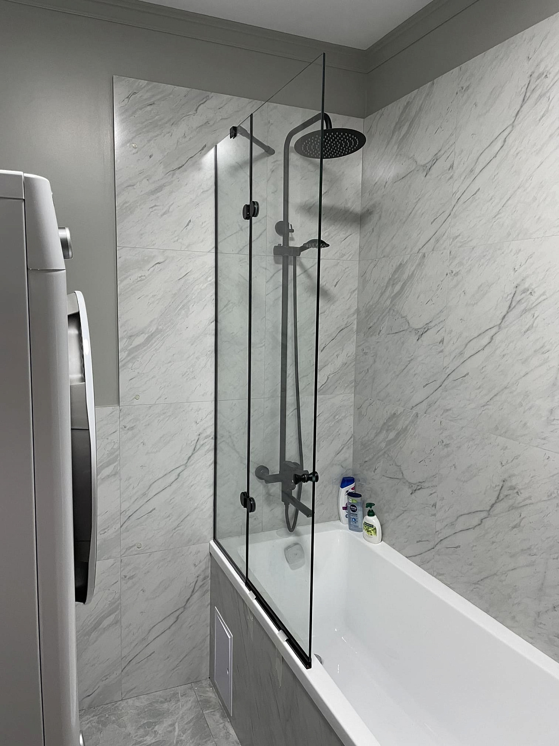 Жуынатын бөлмесіне арналған шыны бөлгіштер жасау - фото Казстекло