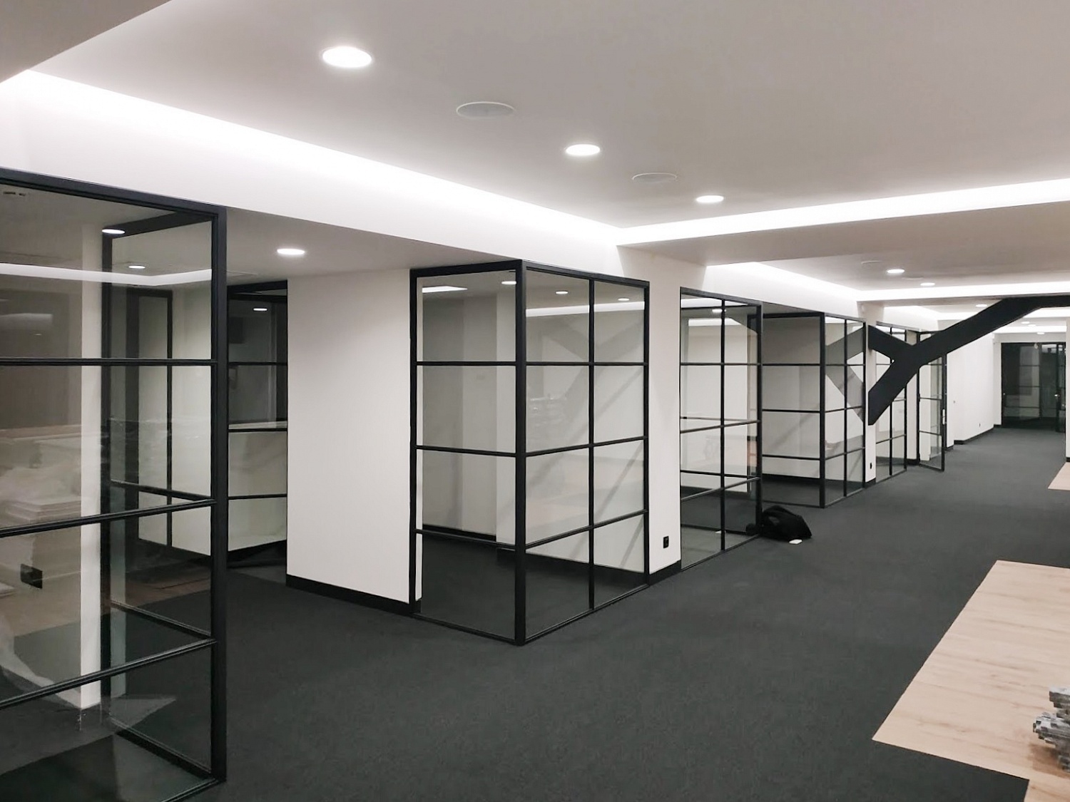 Лофт стиліндегі арақабырғаларды дайындау фото Казстекло Лофт стиліндегі арақабырғаларды дайындау фото Казстекло