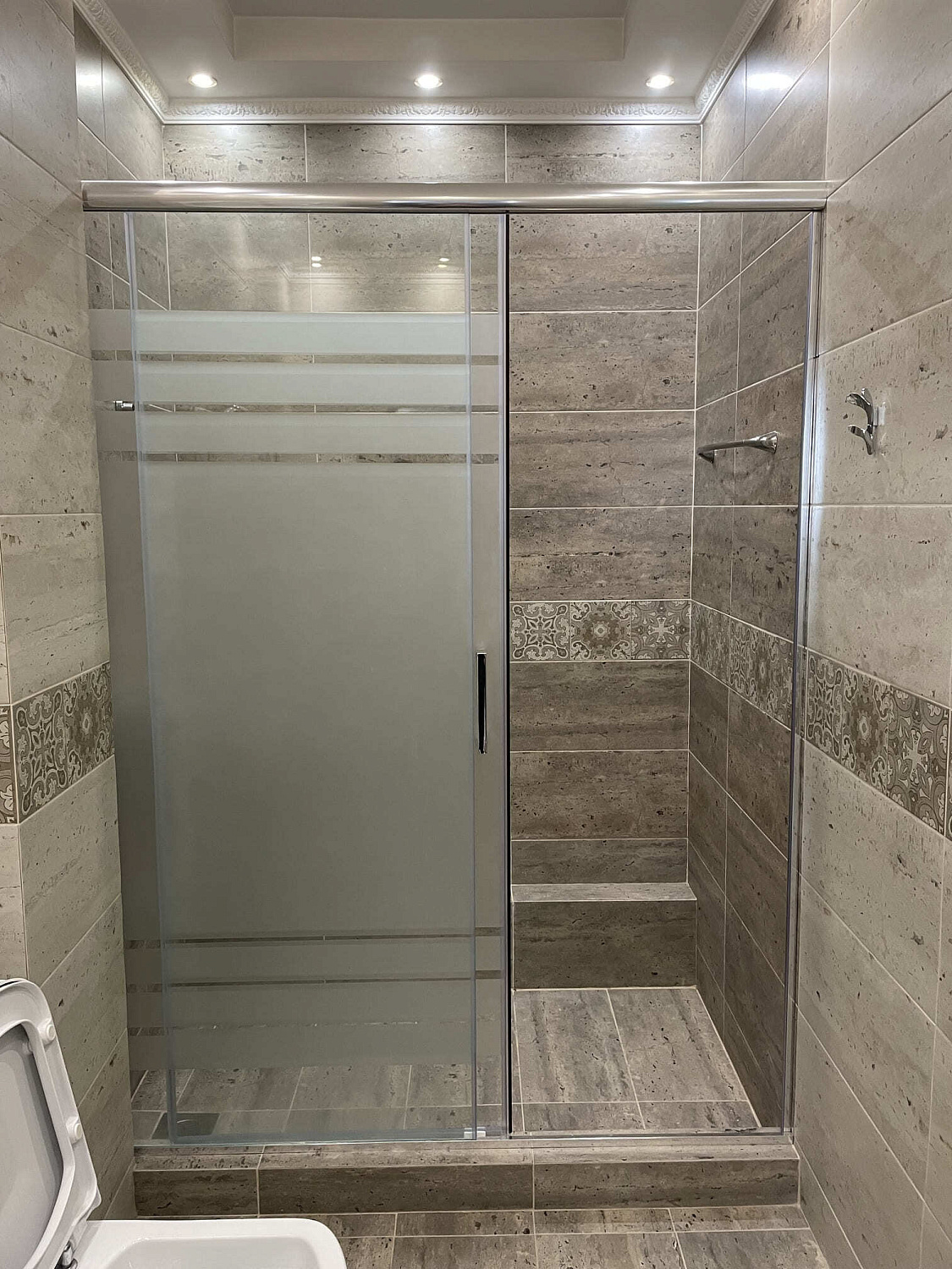 Шыны душ кабиналарын жасау және монтаждау - фото Казстекло Шыны душ кабиналарын жасау және монтаждау - фото Казстекло