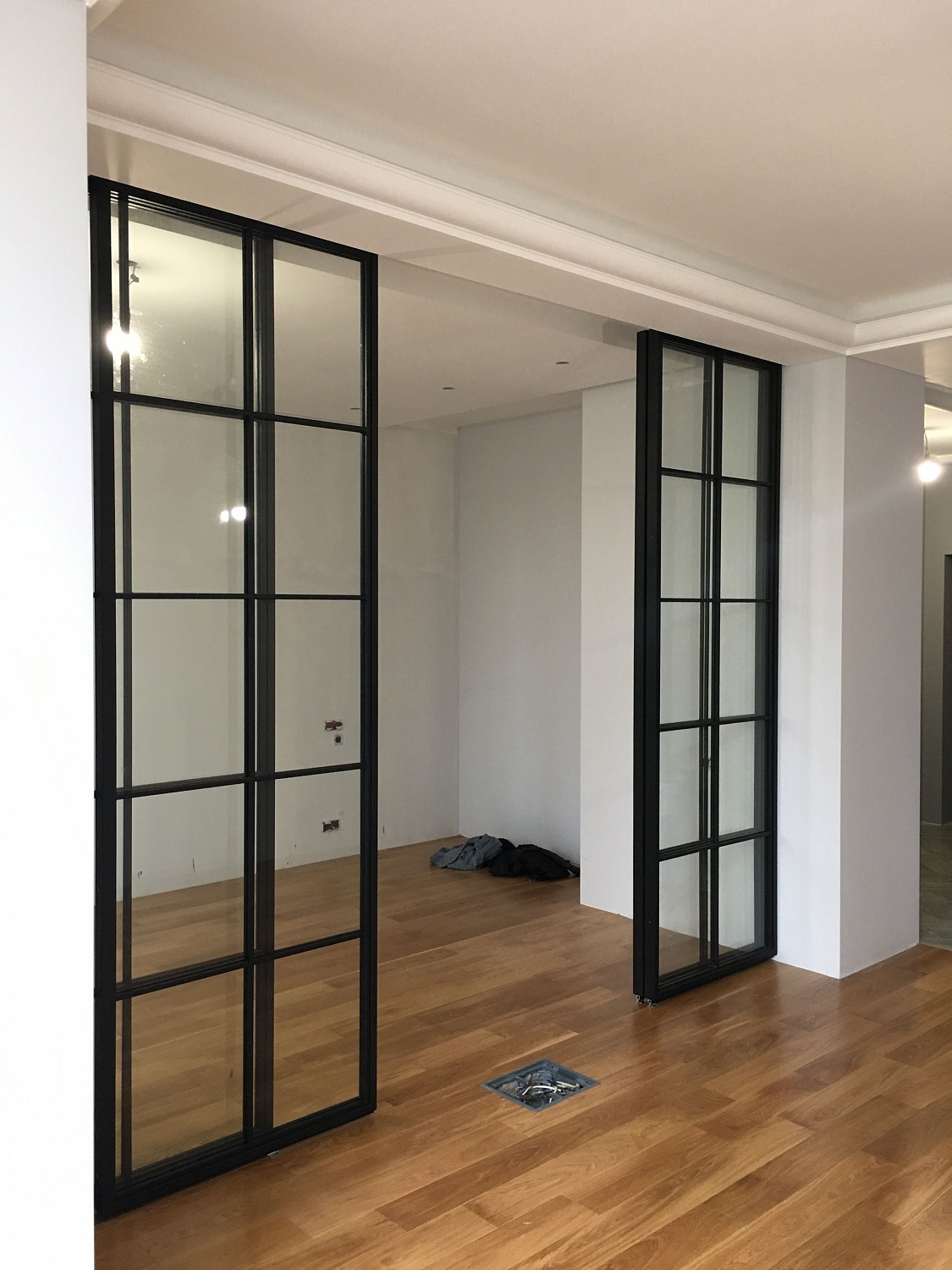 Лофт стиліндегі арақабырғаларды дайындау фото Казстекло Лофт стиліндегі арақабырғаларды дайындау фото Казстекло