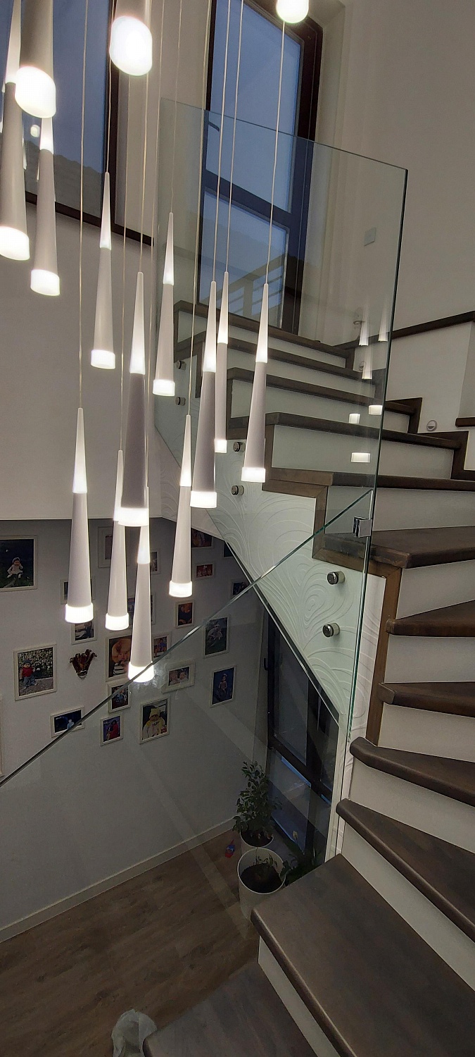 Шыны таяныштар мен қоршаулар жасау - фото казстекло Шыны таяныштар мен қоршаулар жасау - фото казстекло