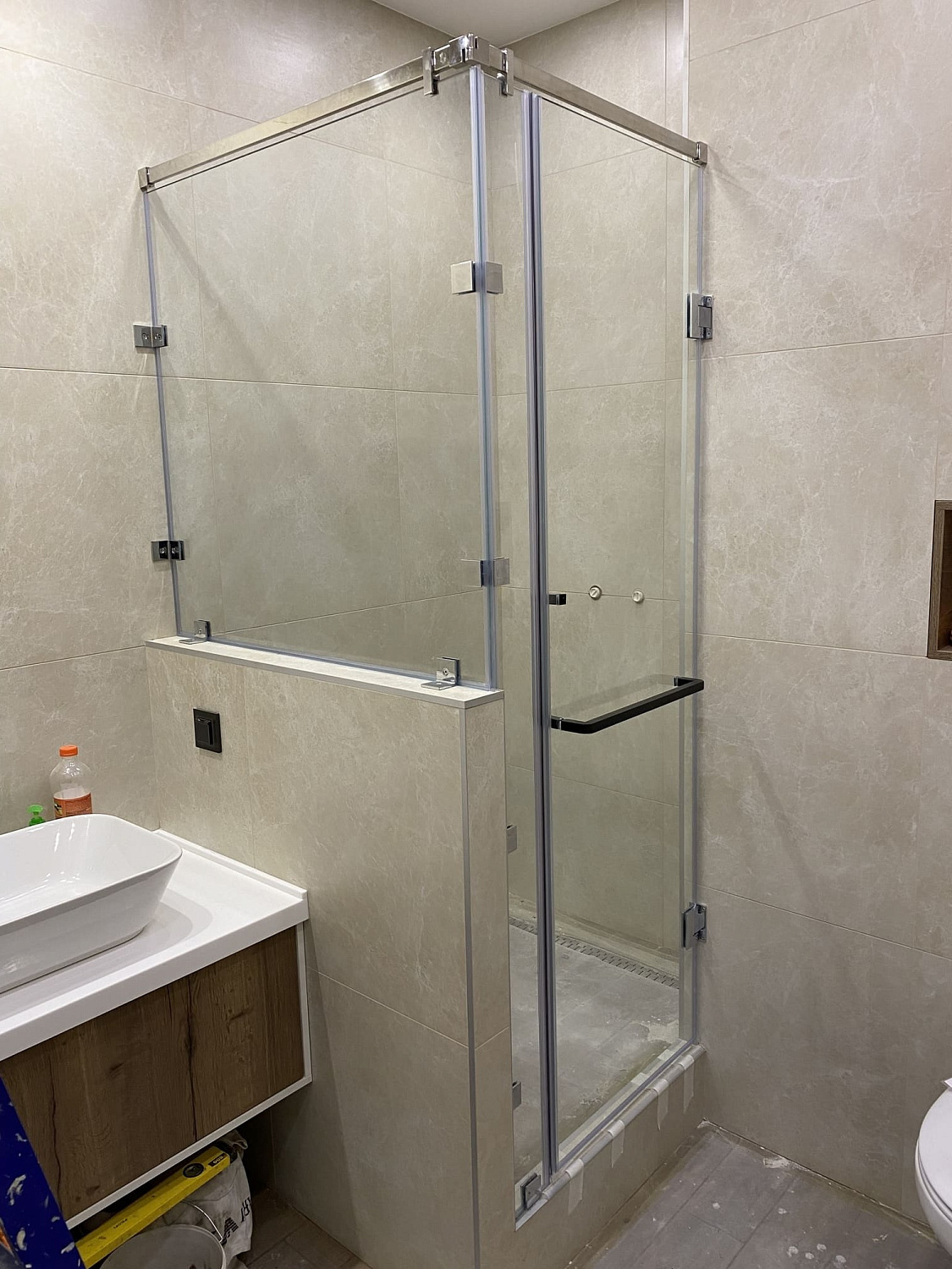 Шыны душ кабиналарын жасау және монтаждау - фото Казстекло Шыны душ кабиналарын жасау және монтаждау - фото Казстекло