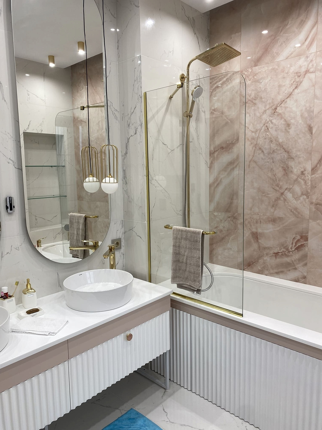 Жуынатын бөлмесіне арналған шыны бөлгіштер жасау - фото Казстекло