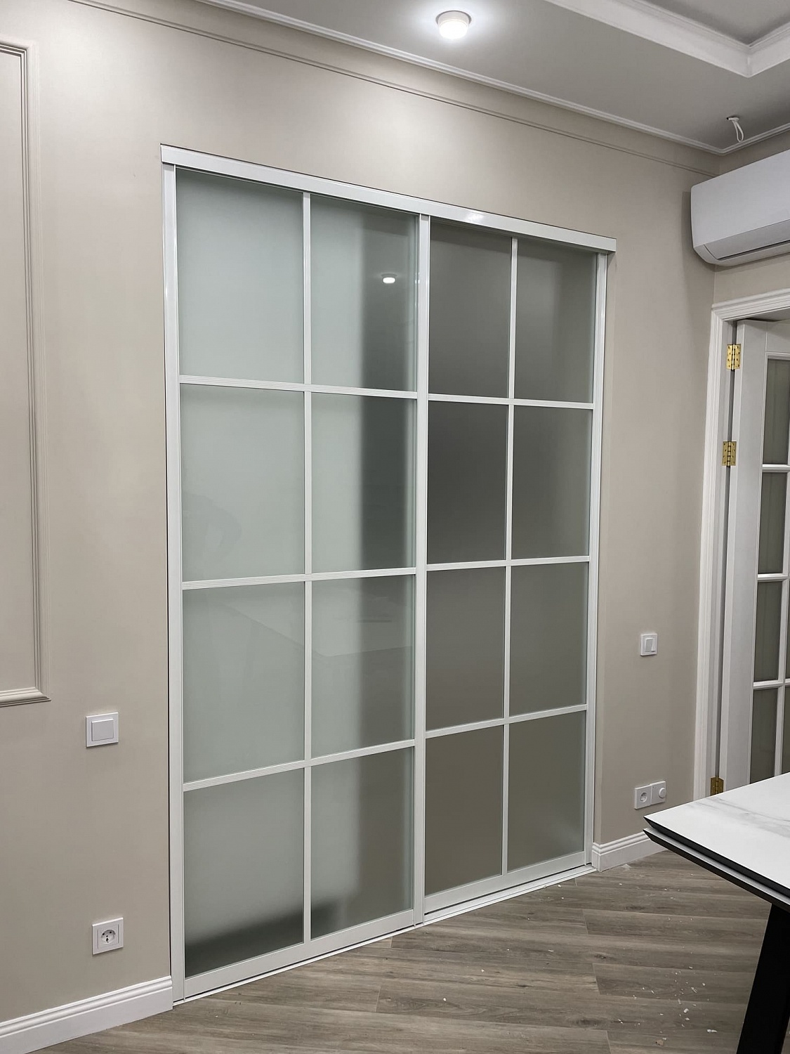 Изготовление перегородок в стиле Лофт - фото KAZSTEKLO