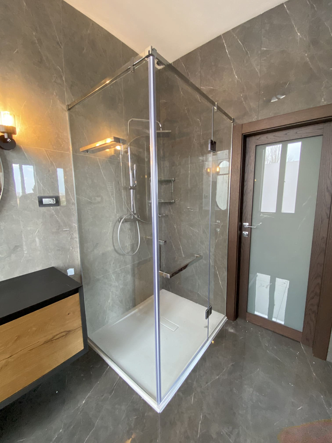 Шыны душ кабиналарын жасау және монтаждау - фото Казстекло Шыны душ кабиналарын жасау және монтаждау - фото Казстекло