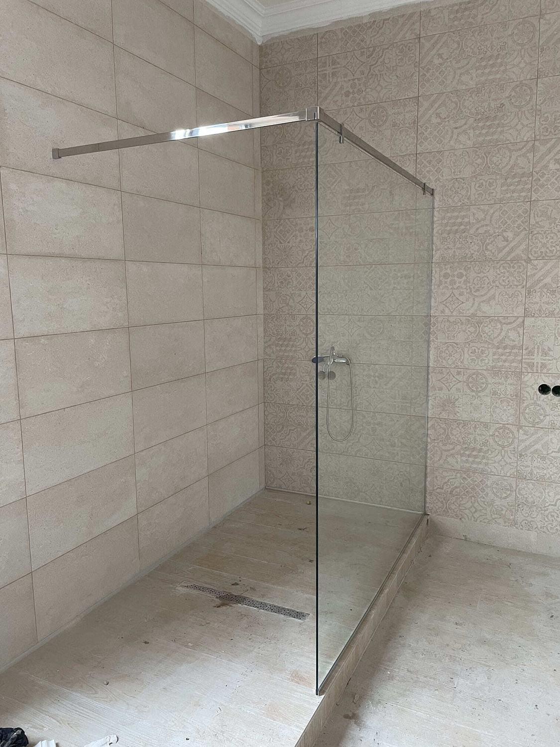 Шыны душ кабиналарын жасау және монтаждау - фото Казстекло Шыны душ кабиналарын жасау және монтаждау - фото Казстекло