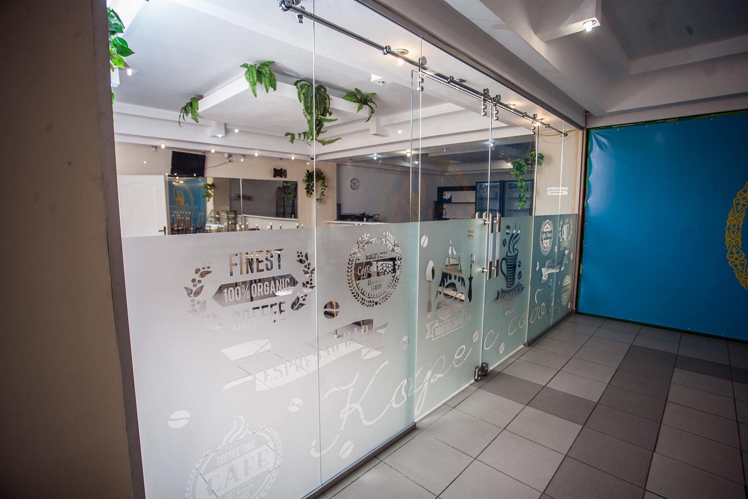 Кеңсе арақабырғаларын жасау фото от Казстаекло Кеңсе арақабырғаларын жасау фото от Казстаекло